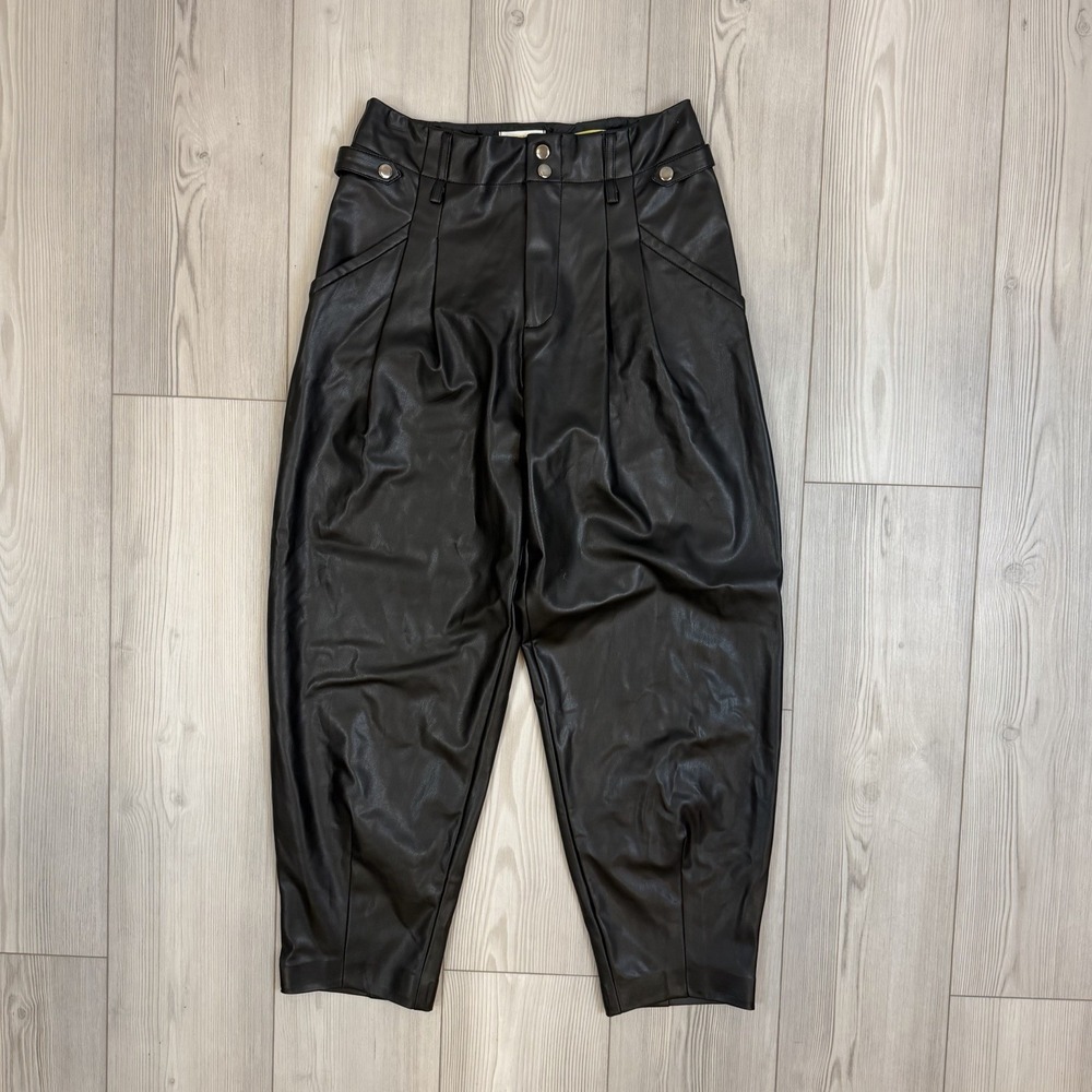 Anthropologie Faux Leather Trousers Black‎ High Rise Pleated Pants Size 6 Moto